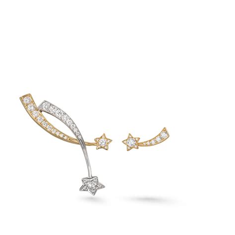 chanel shooting star earrings|Comète Perlée Ear Cuff White Gold & Diamond .